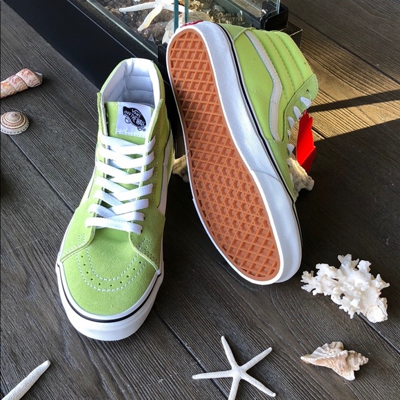 🌴🌼VANS- SHARP GREEN HIGH TOPS🌼🌴 - Picture 5 of 9